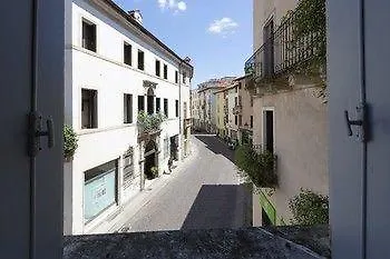 Le Dimore Del Conte شقة